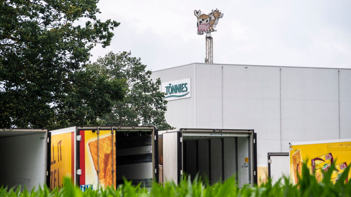 Tönnies beantragt Lohnkostenerstattung